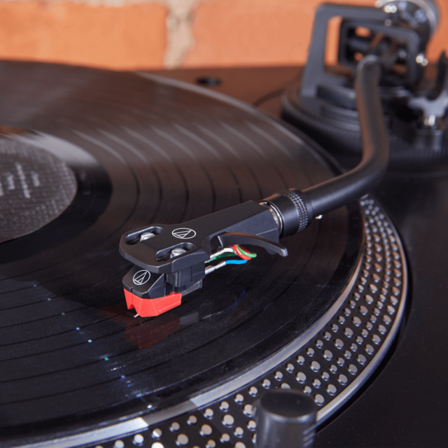 Audio Technica AT-VM95ML VM95 Series Microlinear Stereo Cartridge