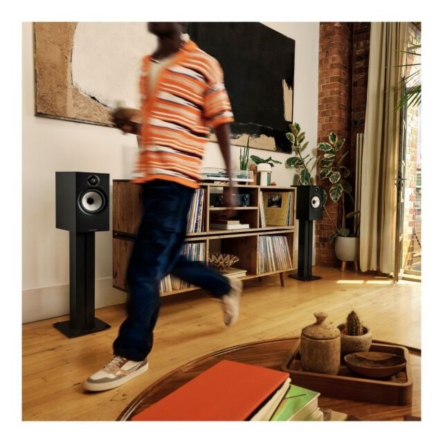 Bowers + Wilkins 606 S3 Stand-mount Speakers Pair Black