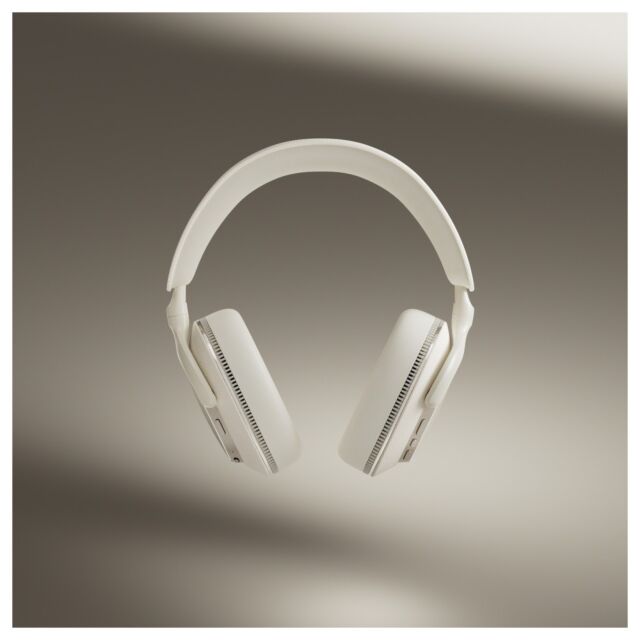 Bowers + Wilkins PX7 S3 Over-Ear Noise Cancelling Wireless Bluetooth Headphones Canvas white