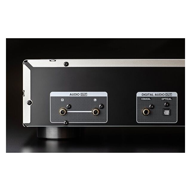 Denon DCD-900NE CD Player in Silver Advanced AL32 Processing