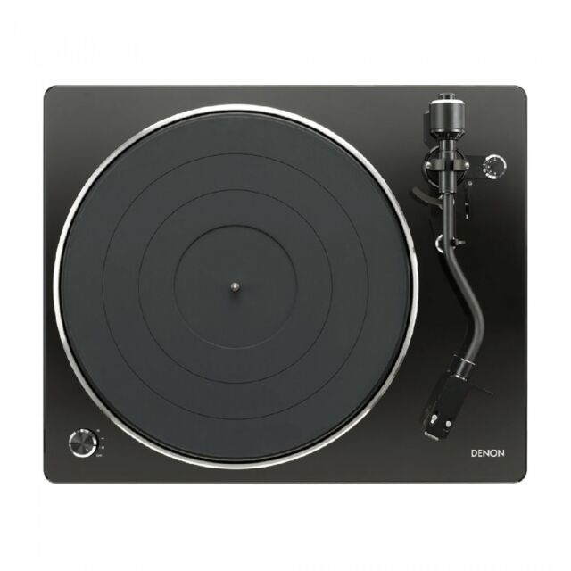 Denon DP-450USB Semi-Automatic USB Turntable with Phono EQ in Black