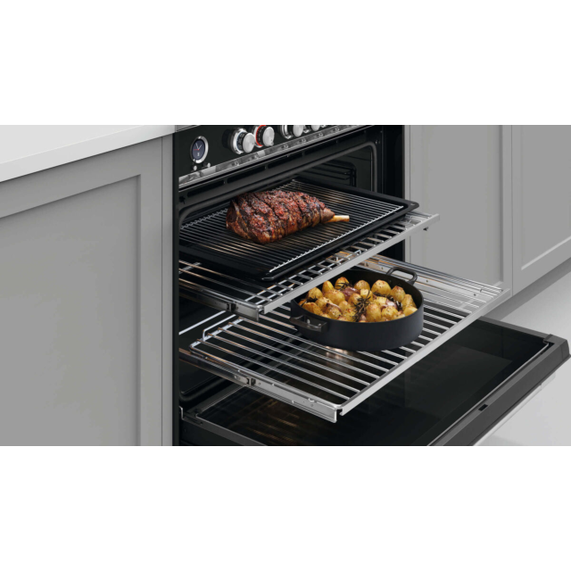Fisher & Paykel 90cm Induction Pyrolytic Cooker - Black