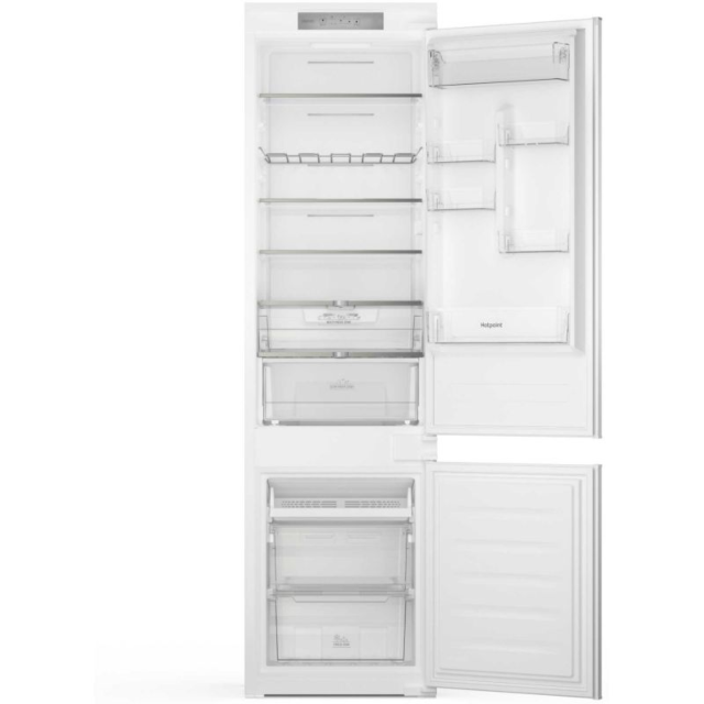 Hotpoint HTC20T322 built in fridge freezer