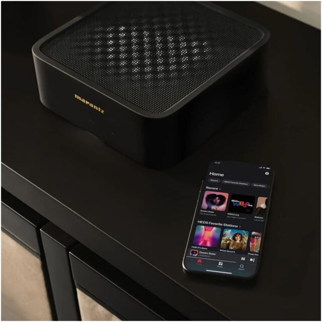 Marantz Model M1 Wireless Streaming Amplifier in Black