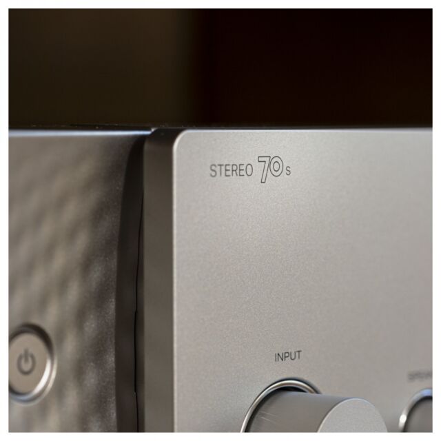 Marantz Stereo 70s Slimline Network Stereo Receiver in Silver Gold