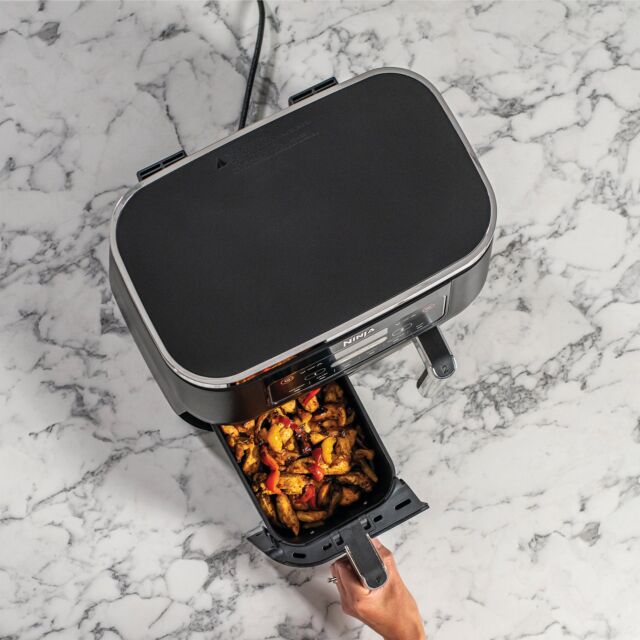 Ninja AF300UK Foodi AF300UK 7.6L Dual Zone Air Fryer and Dehydrator - Black