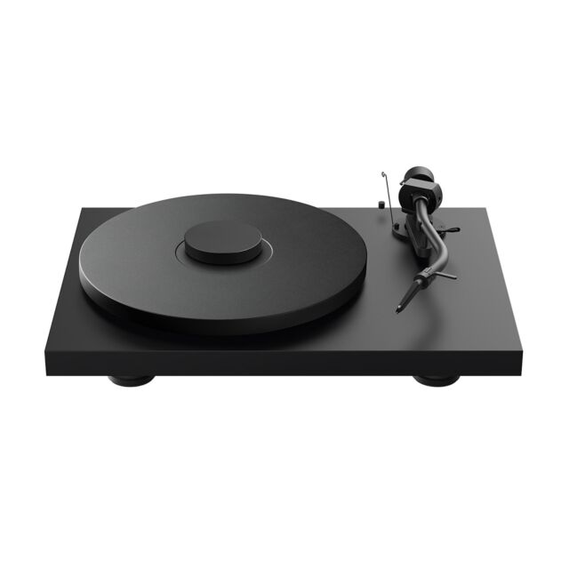 Pro-Ject Debut PRO S Balanced Turntable in Satin Black