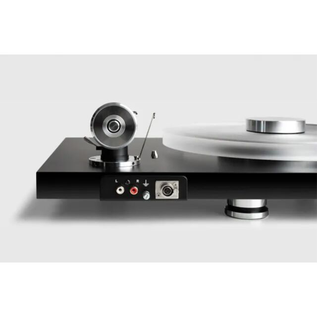 Pro-Ject Debut Reference 10 Flagship Turntable Satin Black