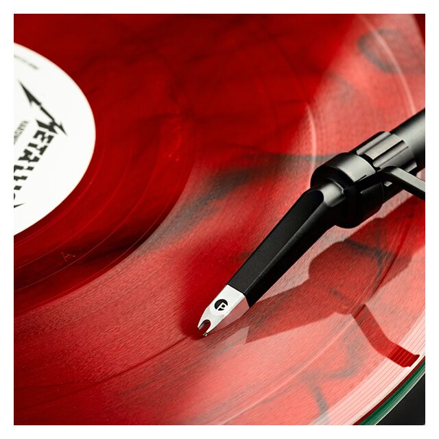 Pro-Ject Metallica Limited Edition Turntable with the Pick-IT S2 C moving magnet cartridge