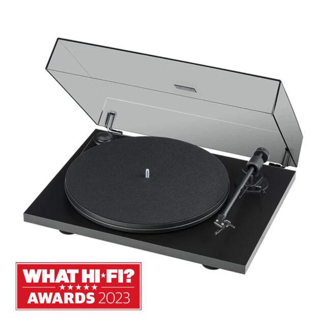 Pro-Ject Primary E Phono Turntable in Black With Ortofon OM cartridge
