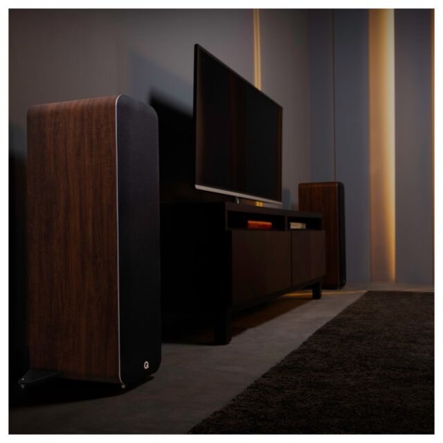 Q Acoustics M40 Bluetooth Powered Floor standing Speakers in Walnut