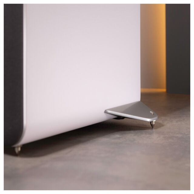 Q Acoustics M40 Bluetooth Powered Floor standing Speakers in White
