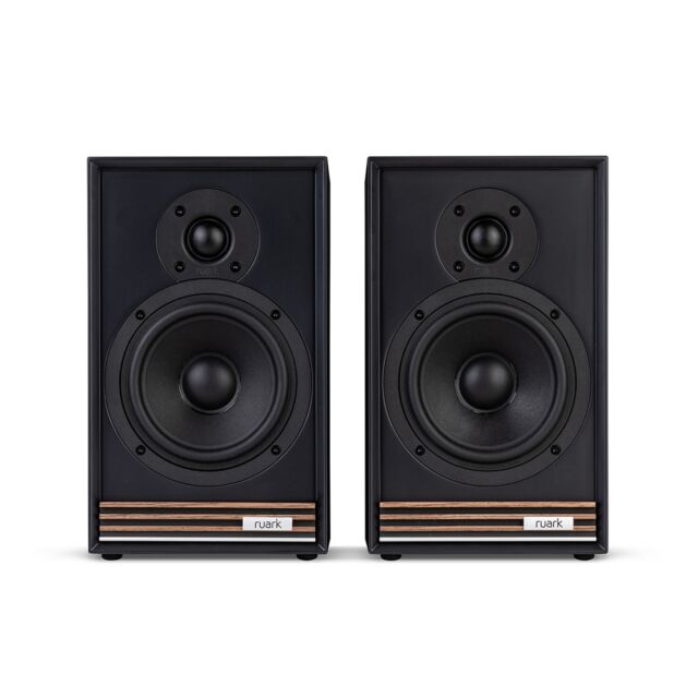 Ruark R610 Music Console with Sabre-R Bookeshelf Speakers Premium Streaming System in Charcoal