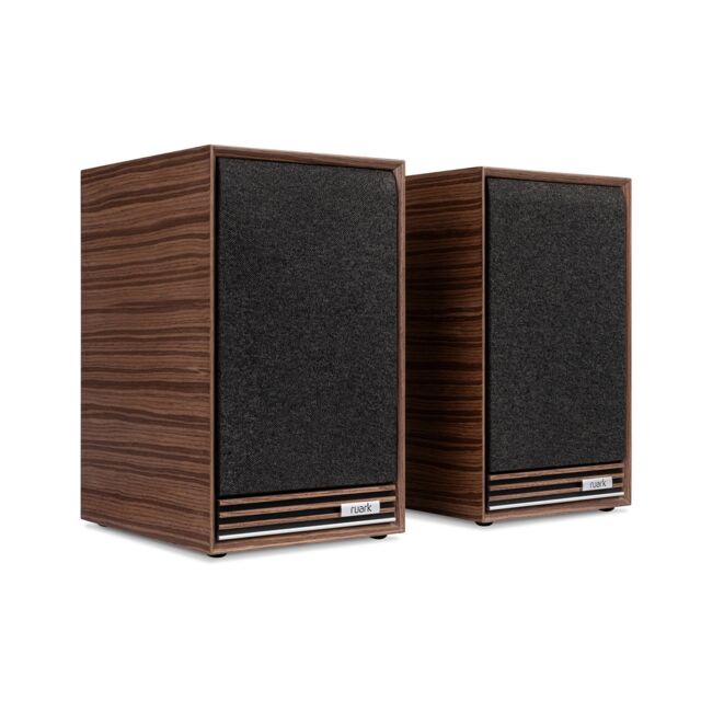 Ruark R610 Music Console with Sabre-R Speakers in Walnut Streaming System for Premium Sound Package