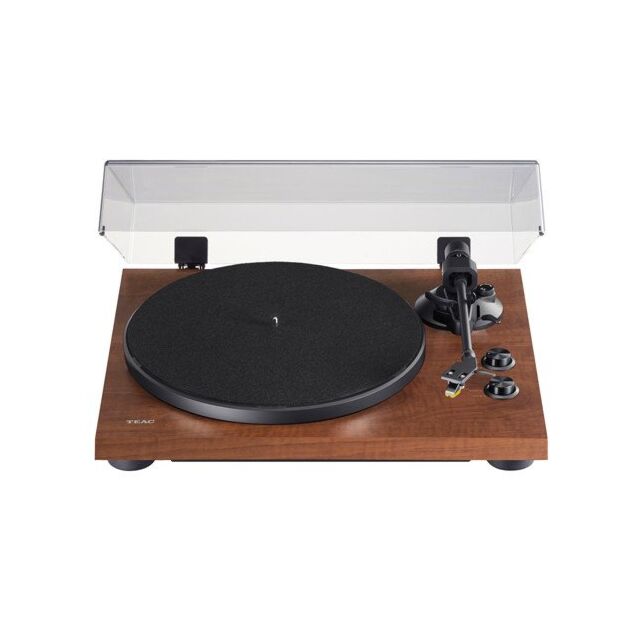 Teac TN-280BT A3 2-Speed Analog Turntable With Phono Eq And Bluetooth in Walnut