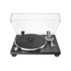 Audio Technica AT-LPW30BK Fully Manual Belt Drive with AT-VM95C cartridge Wood Base Turntable in Black