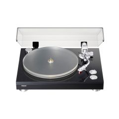 Teac TN-5BB Belt Drive Turntable with XLR Outputs in Black